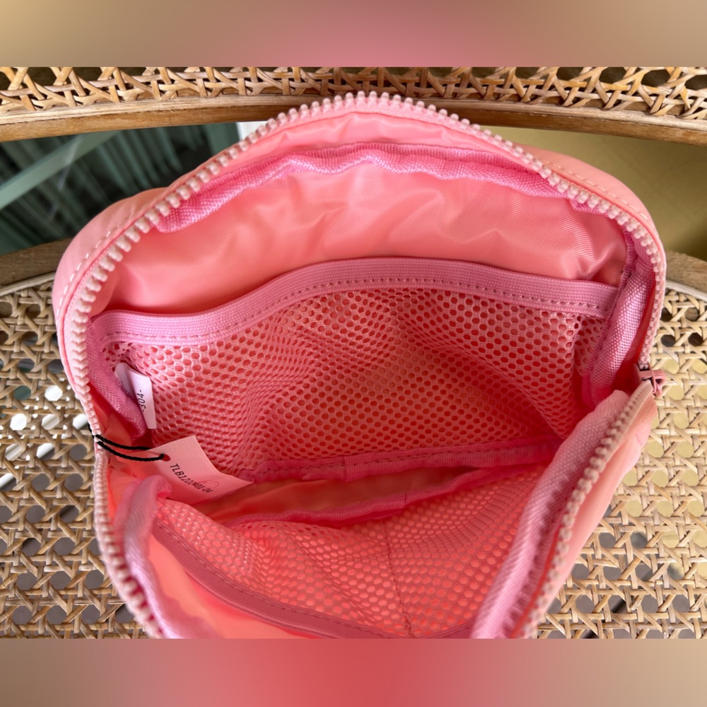 Pink Belt Bag - Picture 4 of 4